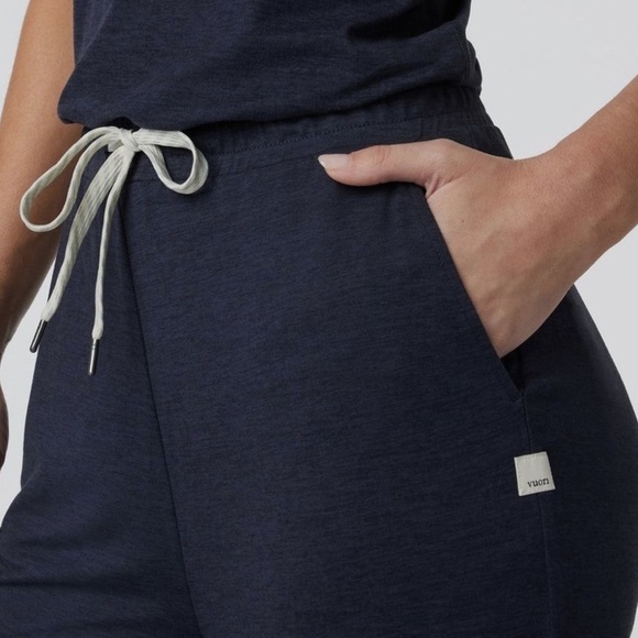 | Vuori | Midnight Heather Falls Jumpsuit. Size XL.* - Picture 2 of 10